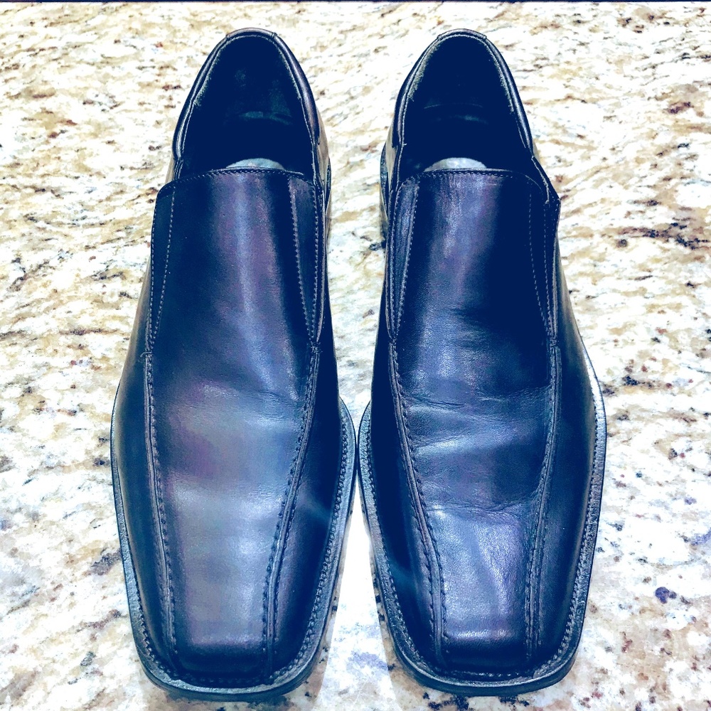 Donald J. Pliner Leather Shoes